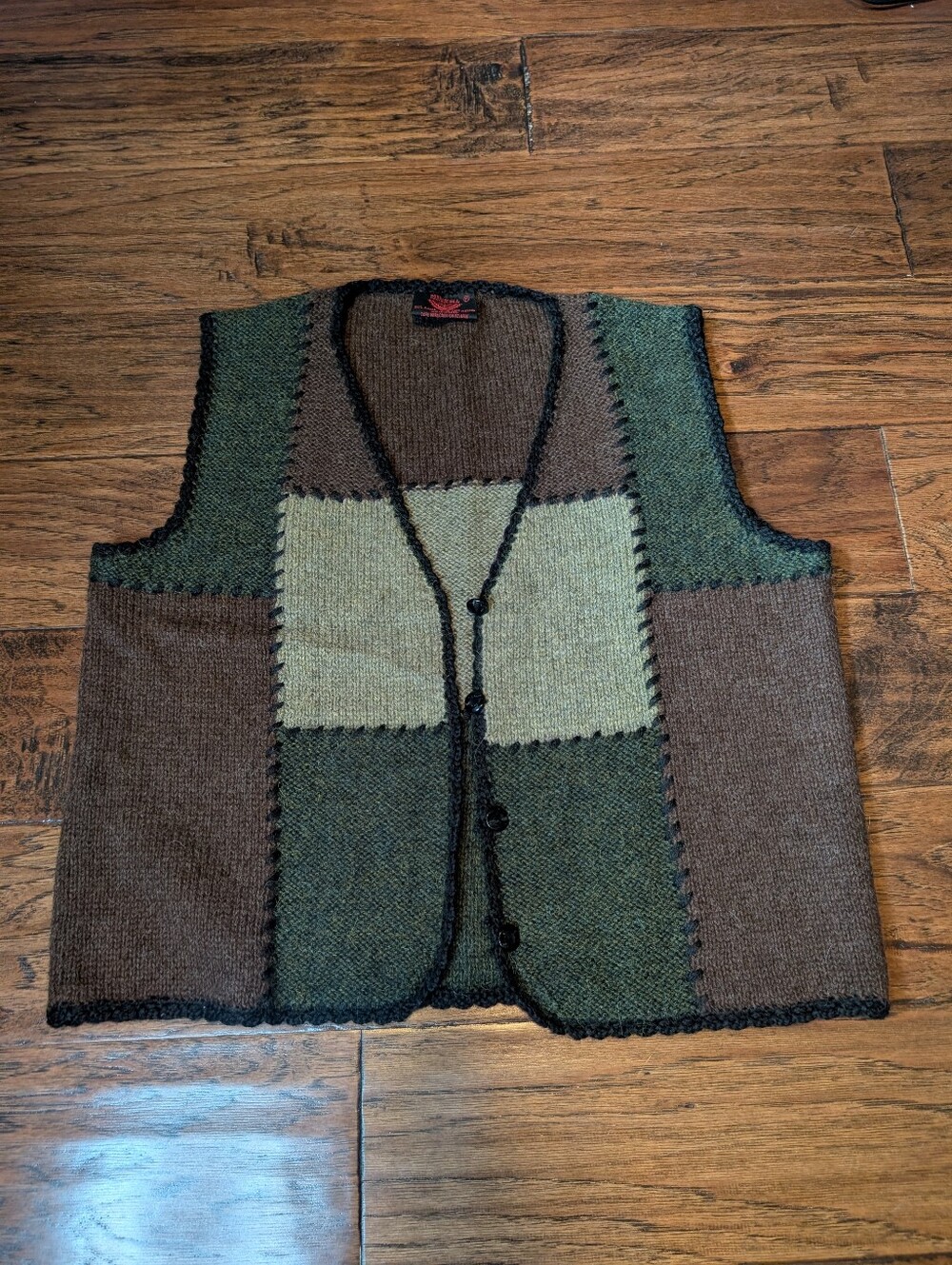 Minkha Alpaca Hand Knit Patchwork Sweater Vest Size Medium Made in Bolivia